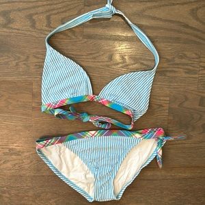 Never worn Lilly Pulitzer bikini size 4